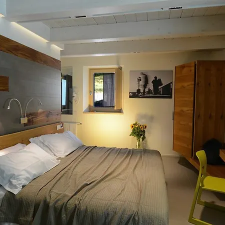 Resort Il Gallo Senone E 4*
